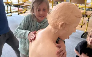 Pomozte Rescue Praha pořídit AED, který může zachránit životy