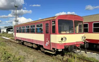 Vraťme historickému Bafíku původní sedadla