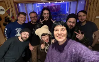Pomohli jste dokončit album Pozvi ma, nepřídem a vytisknout LP