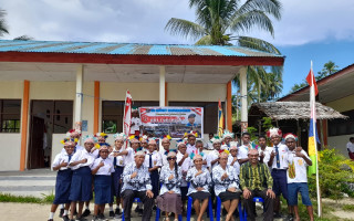 Pomoc škole v Indonésii/Help for the school in Indonesia