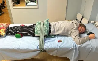 Pomozte mi postavit se světu - i když sedím