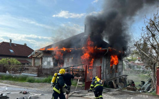 Finanční podpora na opravu domu po požáru  pro Romana Matějíčka a jeho rodinu