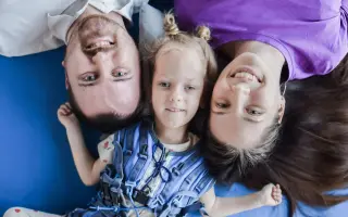 Pomoc pro Miušku v jejím každodenním boji - rehabilitace a pomůcky