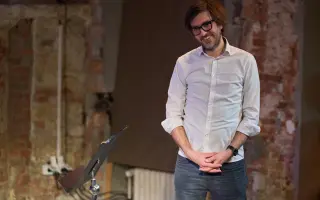 OBLÉKNEME CÍSAŘOVY NOVÉ ŠATY 2026 - festival otevřeného divadelního myšlení