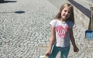 Pomozte mamince samoživitelce zajistit domov pro čtyři děti