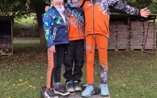 Auto pro mladé lyžaře