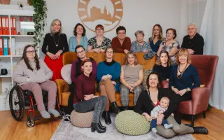 Být doma - nebýt na to sami: podpořme domácí hospic