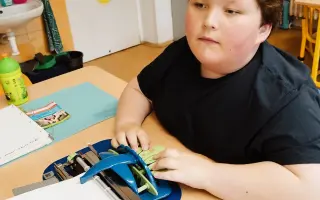 Každý krok se počítá - postavíme  Matyho na vlastní nohy