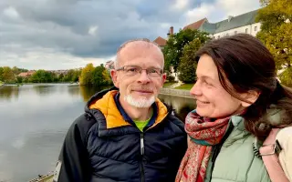 Podpoř vznik Karet laskavého bytí – moudrost Ladislava Sládka v nich žije dál