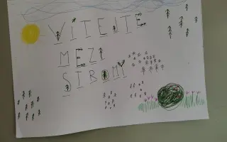 Pomozte nám vytvořit místo pro dětství Mezi stromy