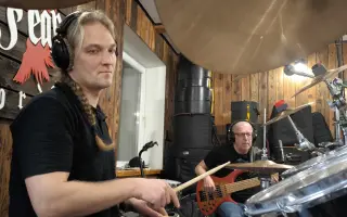 BANDABAND připravuje nové album "Dneska mě nic nebolí" a potřebuje vaši pomoc