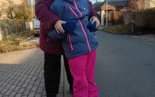 Prosím, pomozte Kačence ulehčit cestu životem