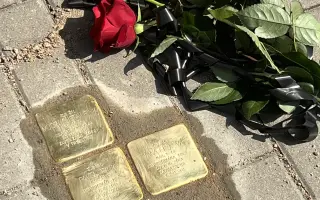 „Aby jména nezmizela: Stolpersteiny pro rodinu Meislových“