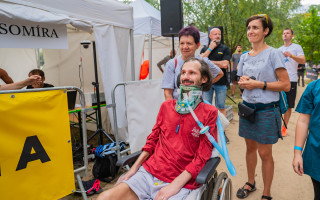 Během na pomoc pacientům s ALS
