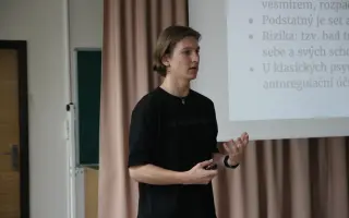 Strach nechrání. Znalost ano. Podpořte rozvoj Czeched Substance!