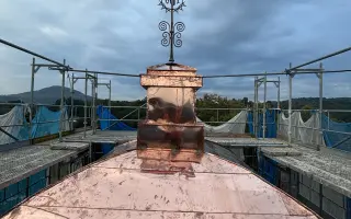 POMOZTE NÁM DOKONČIT OPRAVU VĚŽE KŘIŠŤÁLOVÉHO CHRÁMU