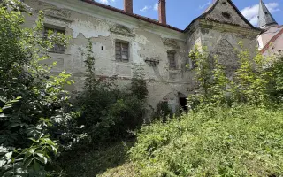 Zachraňte s námi barokní faru v Lodhéřově v jižních Čechách