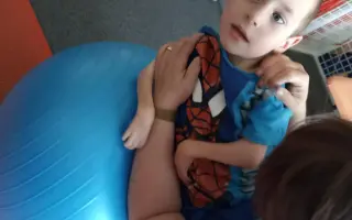 Pomozme Tádovi držet krok s bráchou