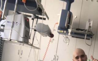 Pomoc fotbalistovi Adamovi, bojuje s leukemii