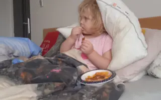 Pomoc mamince Anně a její dceři Báře po smrti otce