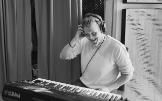 Podpořte album W.O.M.A.N. Kláry Veselé