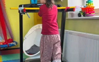 Pomohli jste Naomi na cestě k soběstačnosti