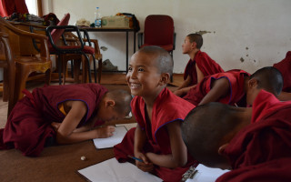 Pomozme se vzděláním dětem z Buddhistického Kláštera Diskit