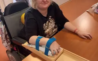Pomozme handicapované umělkyni