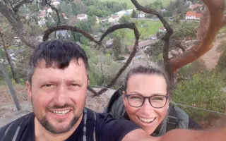 Rodina čeká na návrat Vojty – táty a partnera.  Život "před" a realita "po"