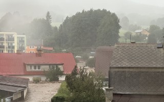 Holky Minkovi - pomoc po povodni