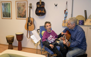 Canisterapie a muzikoterapie pro děti s postižením
