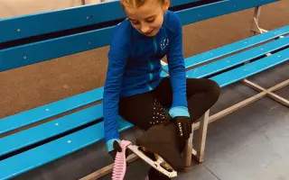 ⛸️ Každý příspěvek pomůže Nelince zůstat na ledě. ⛸️🩵