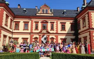 Dodávka pro handicapované děti ze Spolku Rarach