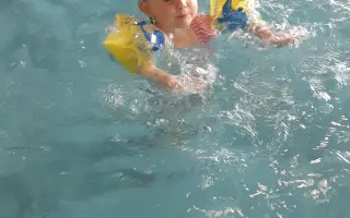 Pomozte Lilince začít chodit