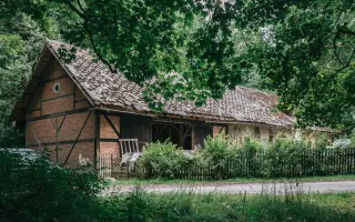 Plášilova nová střecha. Neprozradit!