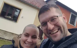 Šest dětí, boj s rakovinou a dvojčátka v náručí. Pomozme Markétě.