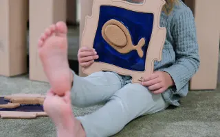 🚀Pomozte rozjet výrobu dřevěných senzomotorických puzzle a získat certifikaci🧩