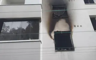 Požár, který připravil mámu s dětmi o všechno