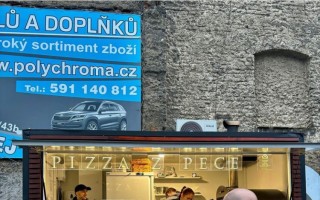 Rok a půl budoval novou pizzerii. Den před otevřením mu ji zničila povodeň.