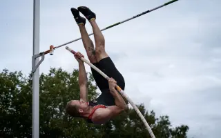 Nová tyč pro skok o tyči