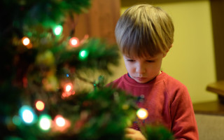 Staňte se Ježíškem dětem, které nemohou být na Vánoce doma s rodinou