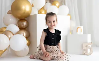 Pomozme Karolínce udělat první krůčky