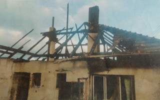 Pomoc Jelínkovým s opravou domu po požáru