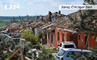 Pomoc pro rodinu Pazourkových z Mikulčic, které tornádo zničilo dům i auta