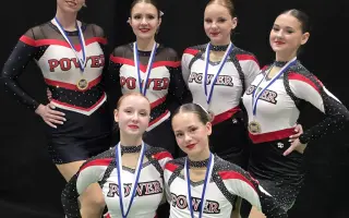 Pomozte nám na Mistrovství Evropy v cheerleadingu na Krétě