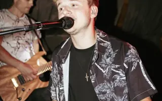 Pomozte nastartovat kariéru Martinovi Korymu!