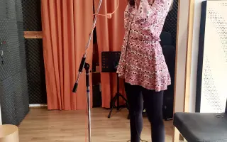 “A*la - Ze dna” … debutové album + sbírka poezie a fotografií Alice Boleloucké