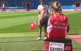 Nový automobil pro hendikepovanou Aďu