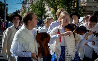 Podpořte Mezinárodní folklorní festival Mariánský podzim