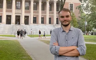 Jedu se učit měnit školství na Harvard